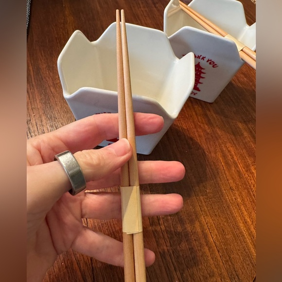Set of ceramic Chinese takeout box-style serving bowls with chopsticks. - Picture 8 of 12